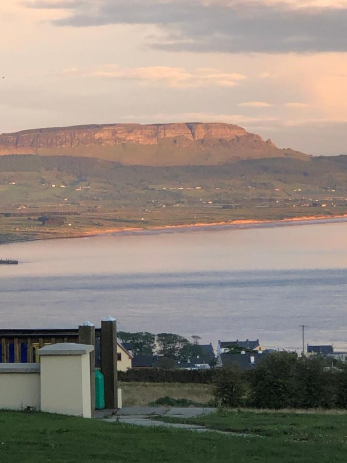 Foyle View Cabin Hotel Greencastle  Exterior photo