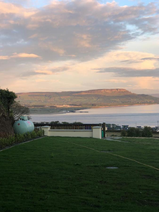 Foyle View Cabin Hotel Greencastle  Exterior photo